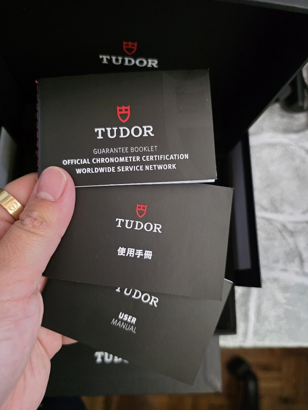 Authentic TUDOR Watch - Picture 5 of 8
